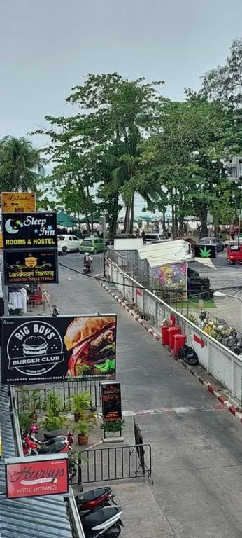 Cafe de Paris – 사진 14